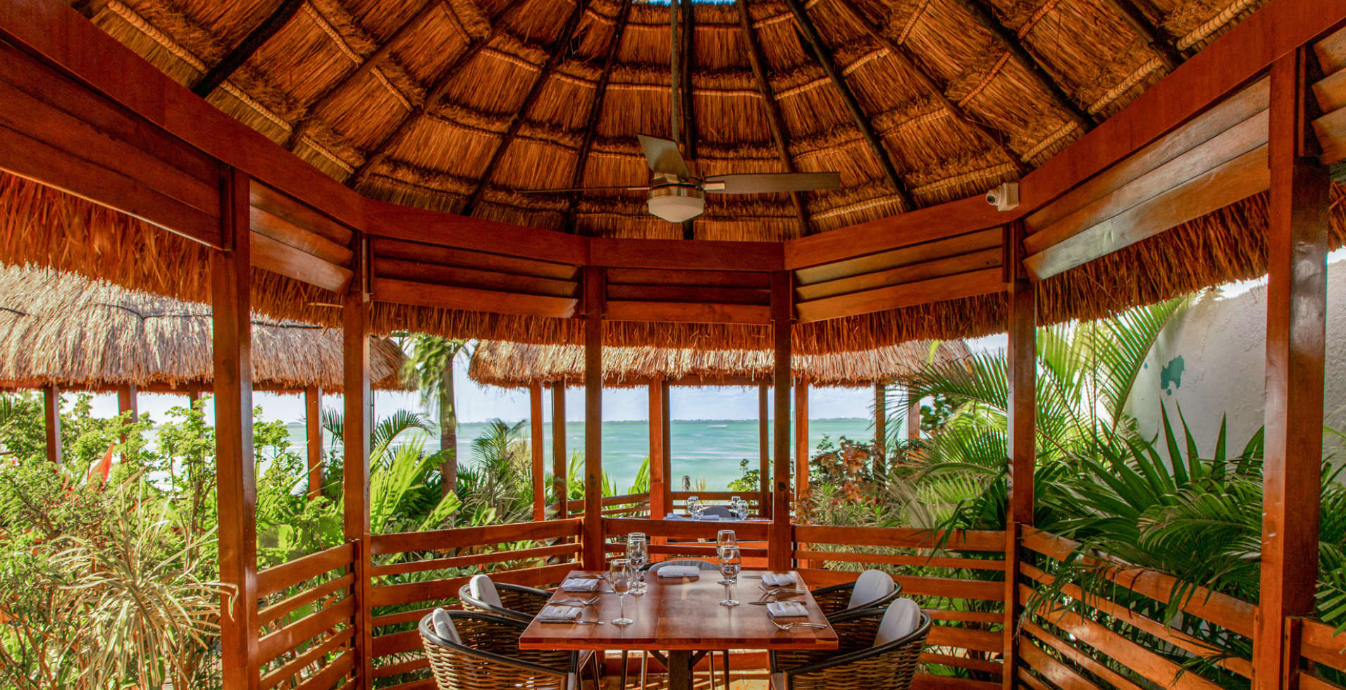 Hawaii? No, it’s Fred’s: An Unparalleled Tropical Experience