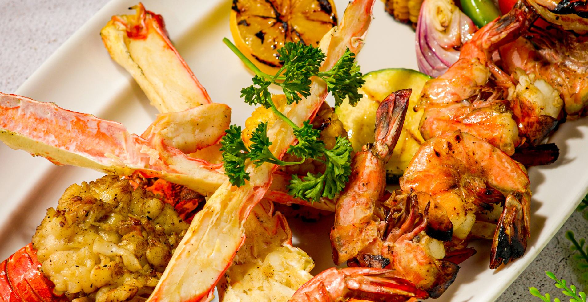 Deciphering the Culinary Art of an Unforgettable Seafood Platter