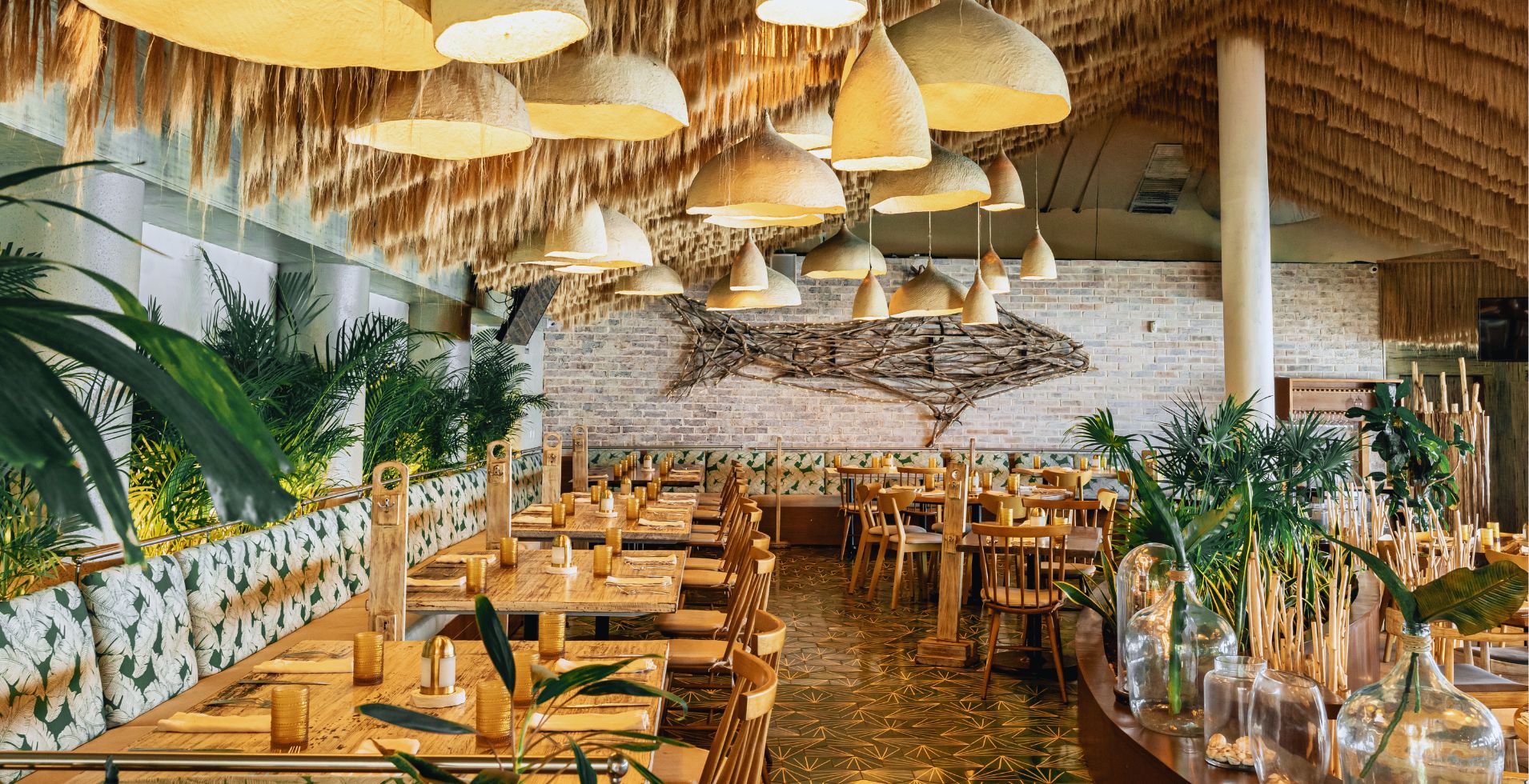 The Best Seafood Restaurants in Cancun: Why Fred’s Stands Out