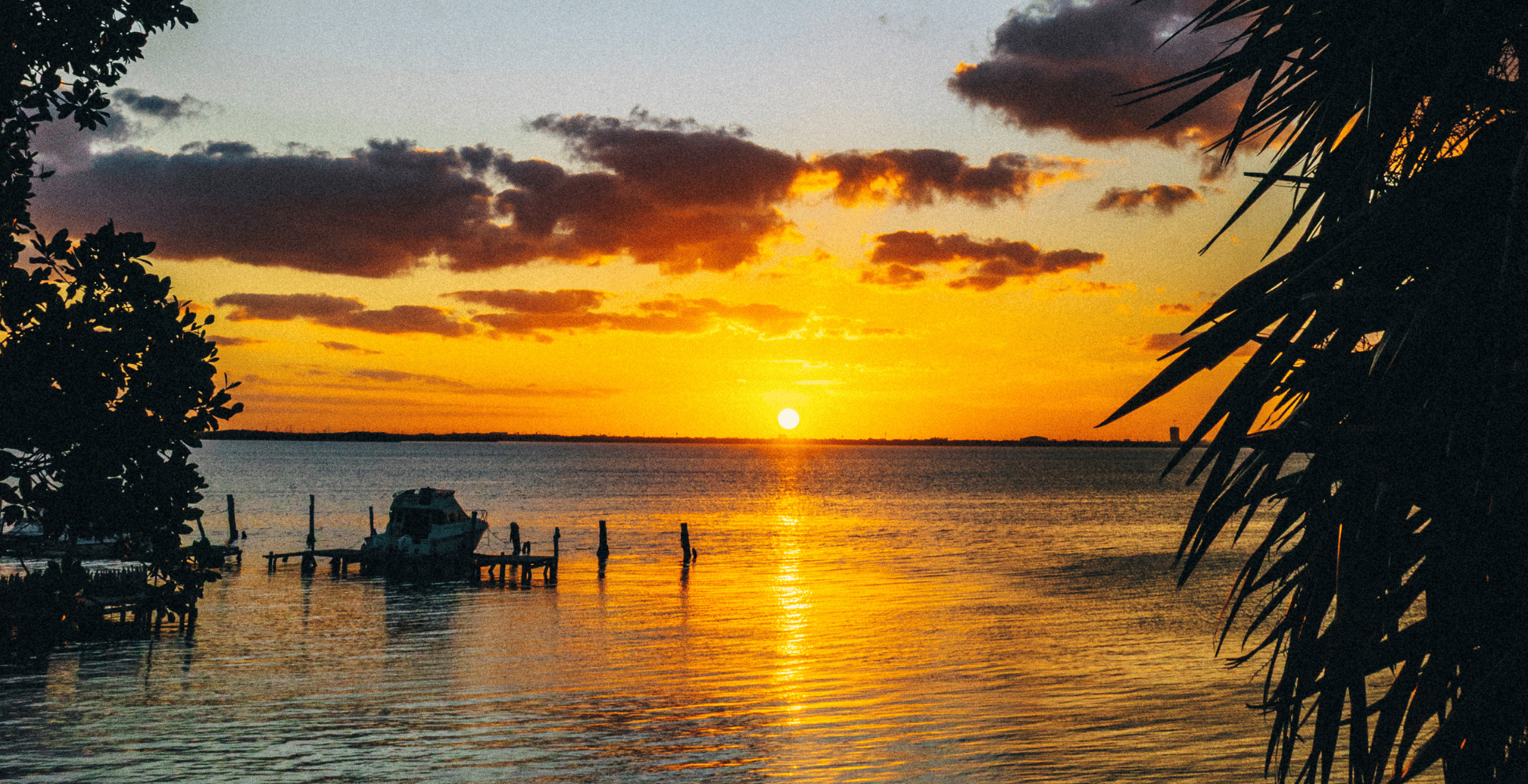 Why a Sunset Dinner at Fred’s Cancun Has Become a Tradition