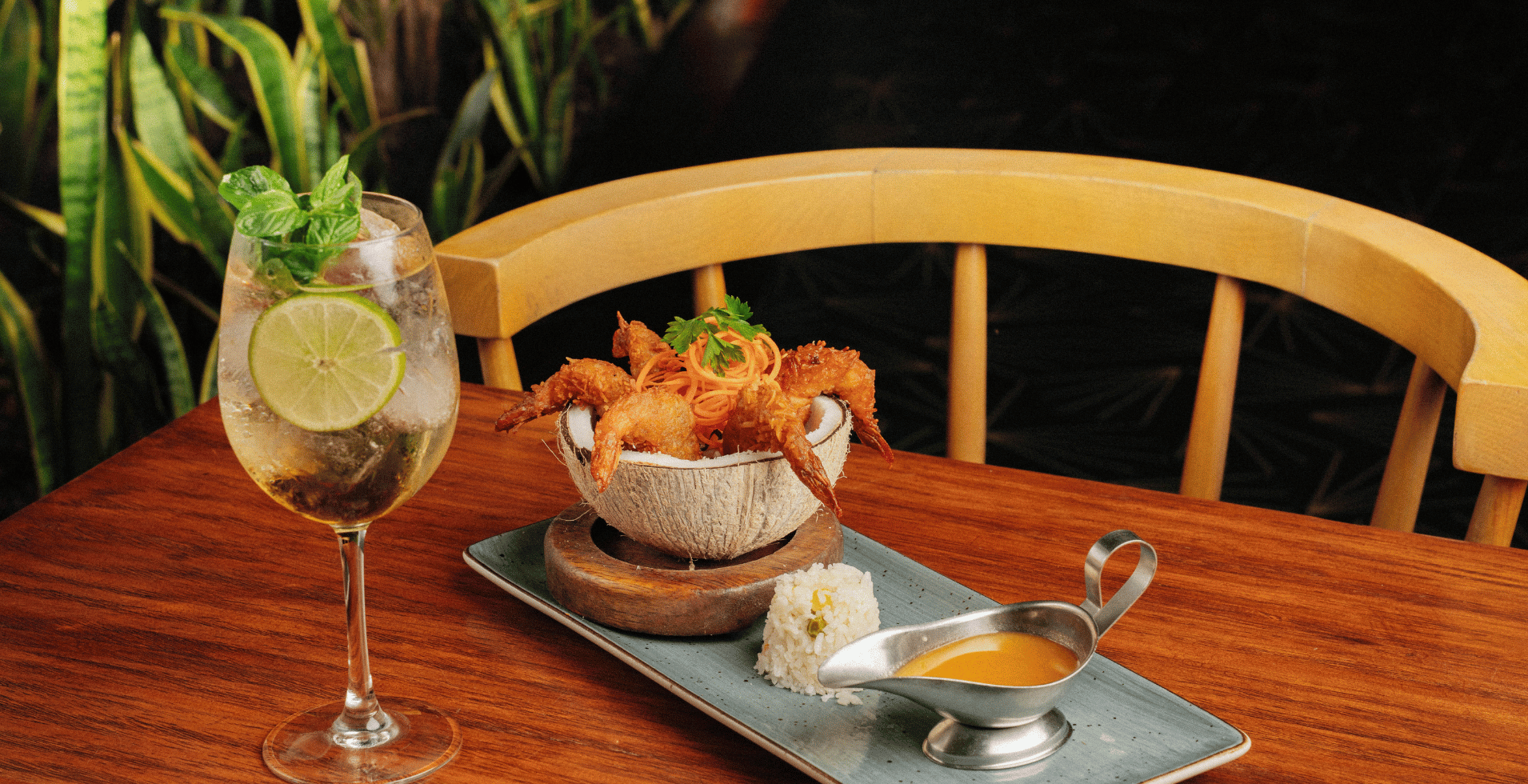 The Secret Behind the Most Talked-About Shrimp in Cancun: Texture, Technique, and Freshness by the Lagoon