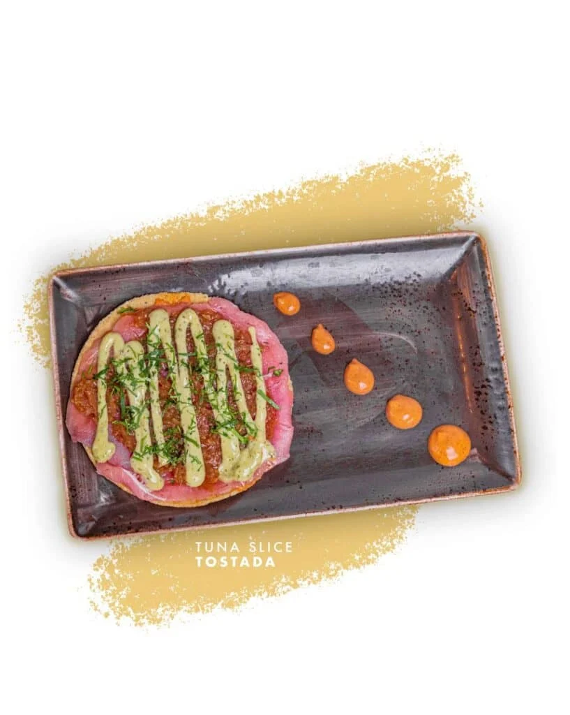 TUNA SLICE TOSTADA*