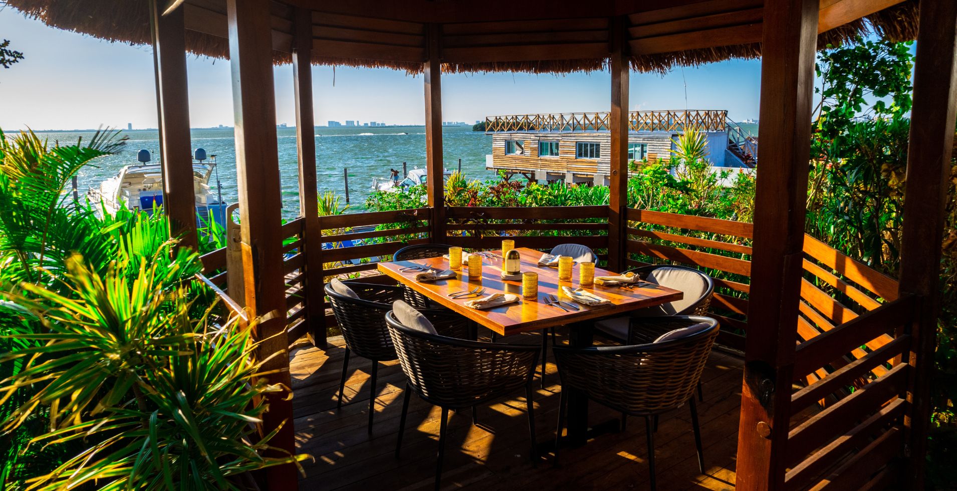 Fred’s: el lugar perfecto para saborear mariscos frescos frente al mar
